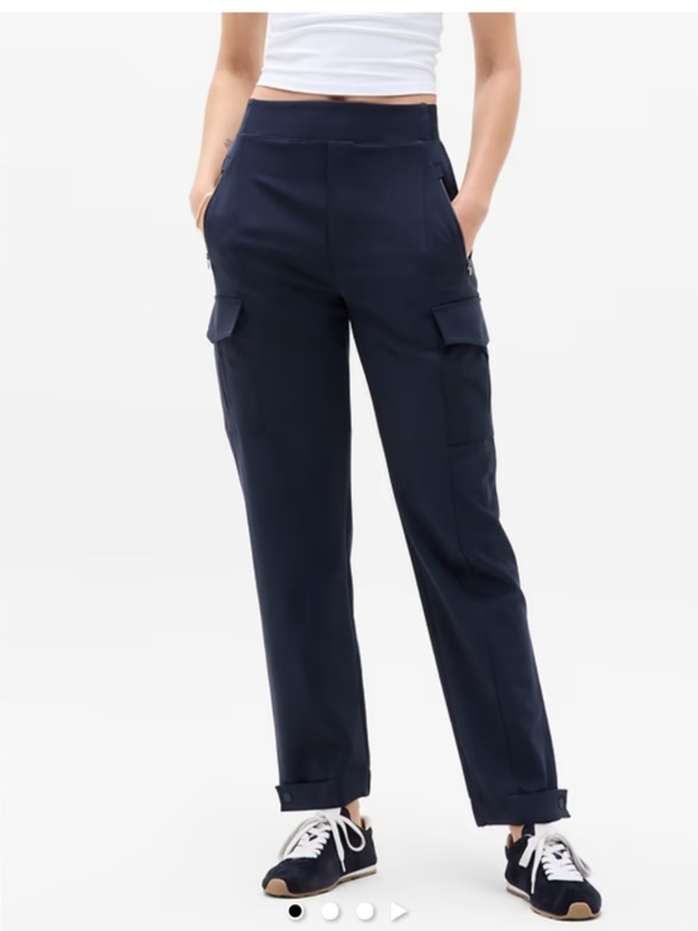 Athleta Women’s Endless High Rise Cargo Pants Size 2 Color Blue